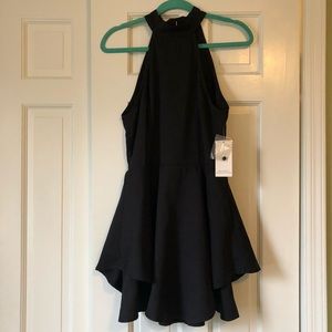 🖤SLEEVELESS BLACK MINI ROMPER🖤